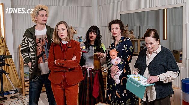 Zneklidňující scény, zatajený dech. Česká televize točí detektivní sérii o práci OSPOD