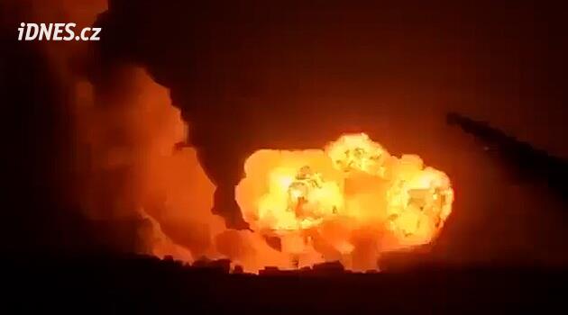 VIDEO: USA udeřily na sklady munice v Isfahánu, městem otřásla masivní exploze