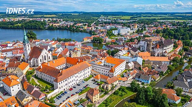 Malebné město, které si zamilovali i slavní. Jindřichův Hradec skrývá unikát