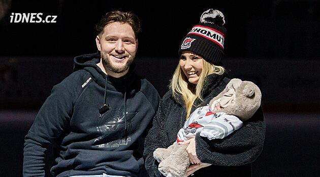 Korsanlar Cole-master'ı tuttu, Amerikalı Çek Cumhuriyeti'nde bir aile kurdu