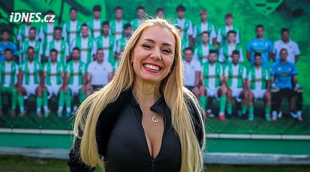 Komentáře neřeším, je to stoka, tvrdí žena ve výboru fotbalového klubu z páté ligy