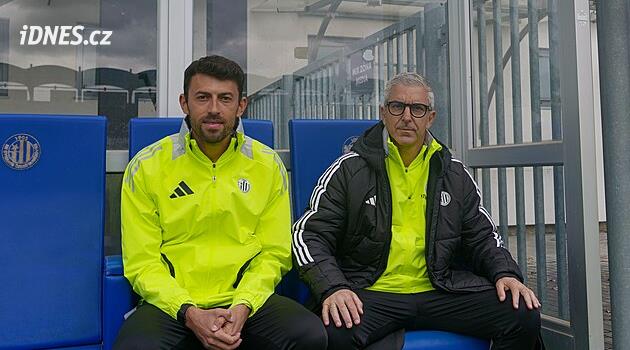 Dinamo České Budějovice'yi Nikodimos Papavasiliou çalıştıracak