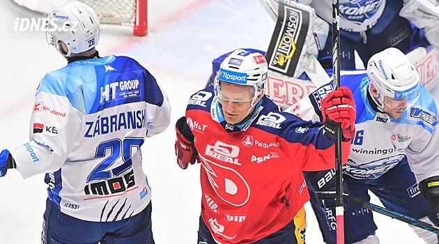 Hokey Extraliga ONLINE: çeyrek finallerin ikinci maçlarını canlı izleyin