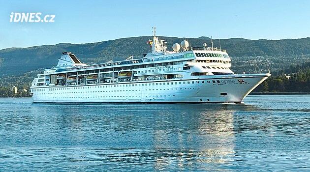 Důchod strávený na vlnách. Senioři objevují nový život na výletních lodích