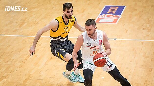 Maxa NBL: Kendi evinde Şampiyonlar Ligi'nde elde ettiği başarının ardından Nymburk, Písek'e yetmedi