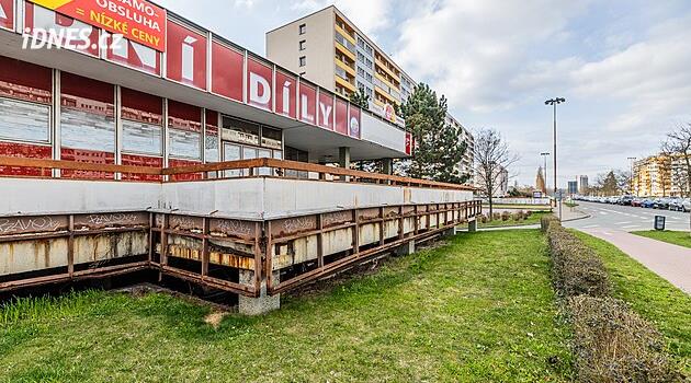 Hradec, Benešová klass'ın yeniden canlandırılmasına devam etmeyi planlıyor ve onarımlara iki yıl içinde başlamak istiyor