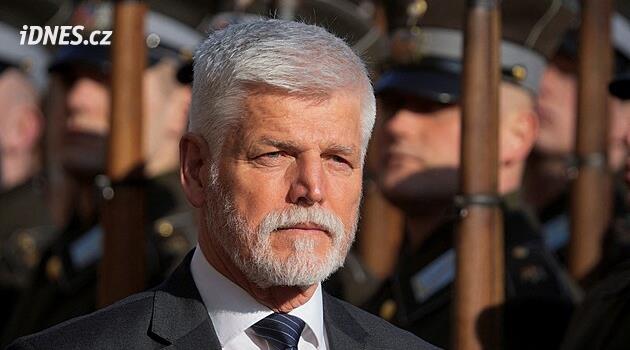 Česko by mělo přehodnotit vztahy s Maďarskem, řekl Pavel