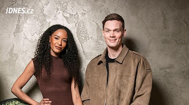 Svatba na pořadu dne není. Až tak pospíchat nemusíme, říkají moderátoři Novy