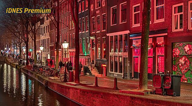 Drogy nevadí, maso a auta ano. Amsterdam zakázal klimaticky škodlivé reklamy