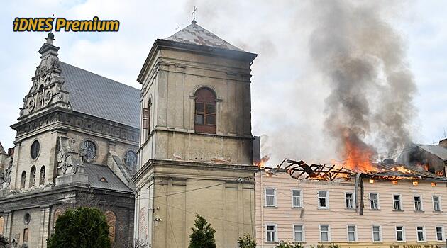 Rusko zahájilo na Ukrajině jarní ofenzivu. Provází ji dramatické ztráty z vlastních řad
