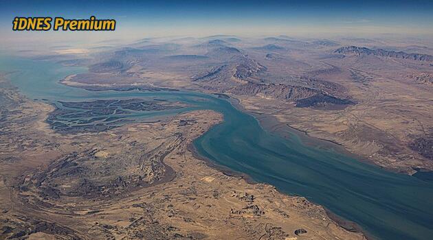 ANALÝZA: Sezame, otevři se! Trump nemá jinou možnost než odemknout Hormuz