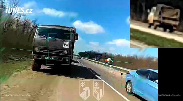 VIDEO: Ostří hoši z pluku Azov už útočí i v Doněcku. Loví ruské náklaďáky