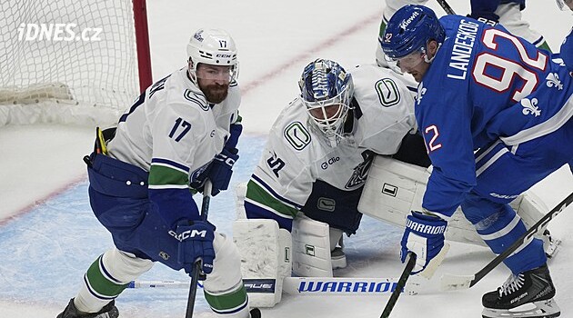 Hronek Vancouver'a asist yaptı, kaleci Dostál da pas attı