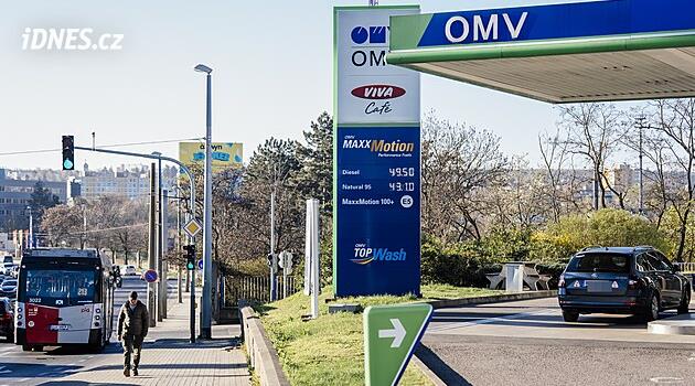 Analistlere göre benzin ve motorin fiyatlarında henüz bu kadar ciddi bir düşüş bekleyemeyiz