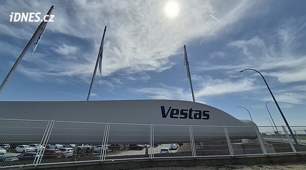 Španělsko vsadilo na vítr. Jak se vyrábějí lopatky pro obří větrníky