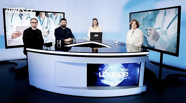 České zdravotnictví je úspěšné, šampion ale přestal trénovat, shodují se experti