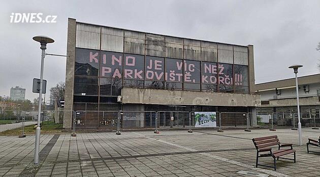 Frýdek-Místek'teki Petr Bezruč sineması yıkılıyor, yerine otopark yapılacak