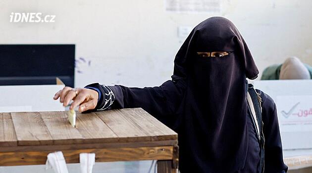 První volby v Pásmu Gazy za 20 let. Palestinci vybírají místní zastupitele