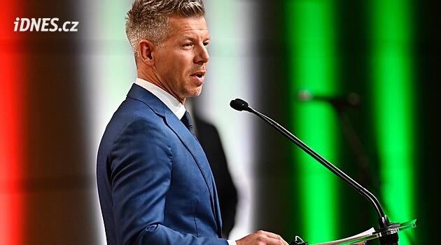 Maďarsko po Orbánovi mění kurz. Premiér Magyar prosazuje reformy nebývalým tempem
