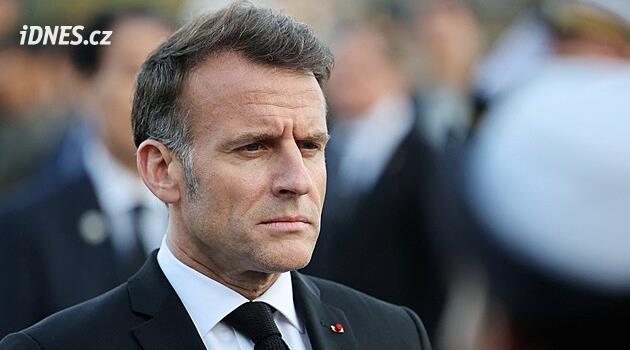 Trump se navážel do první dámy Francie. Nevkusné, vzkázal mu Macron