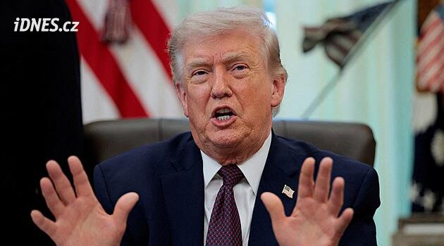 Víte, co máte dělat. Trump opět pohrozil Íránu zničením mostů a elektráren