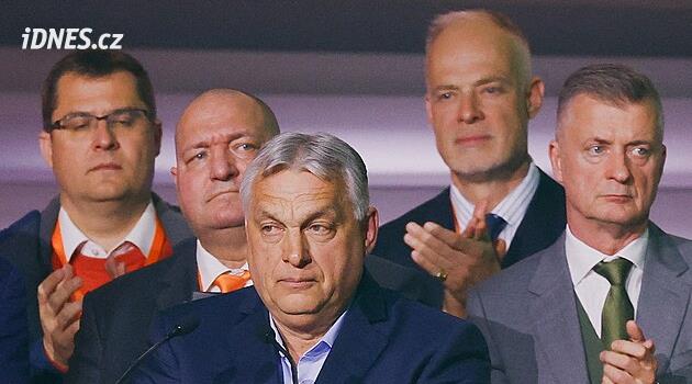 Vítězství demokracie, hodnotí čeští politici maďarské volby. Pavel věří v dobré vztahy