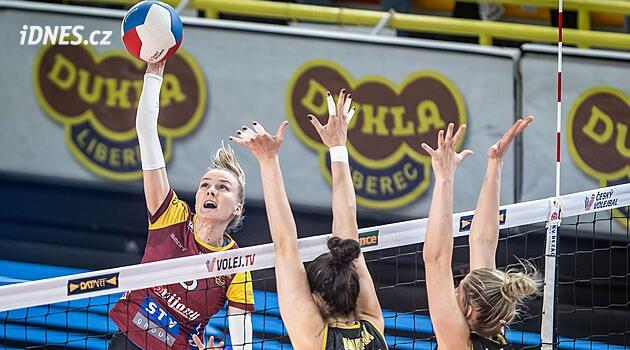 Liberec voleybolcuları Beasts'e karşı ikinci finalde de başarılı oldu ve şampiyonluğa bir adım kaldı