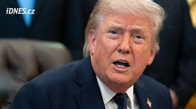 Atomovku proti Íránu nepoužiju, vždyť už jsme ho zničili, prohlásil Trump