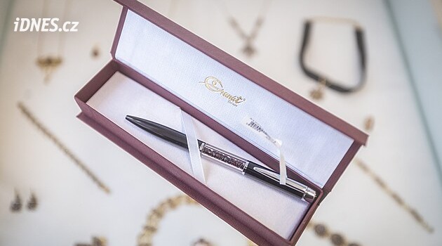 Žádná obyčejná propiska, Pavel nechal v Chile pero plné granátů. Můžete ho mít taky