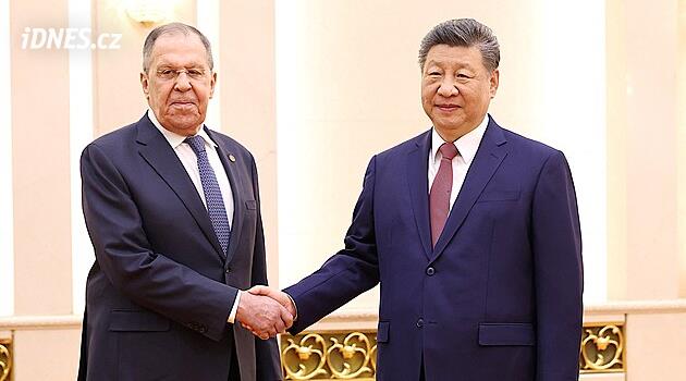 Putin navštíví Čínu. Rusko-čínské vztahy jsou neotřesitelné, míní Lavrov