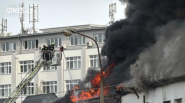 Žižkov'da pansiyon yanıyor – iDNES.cz