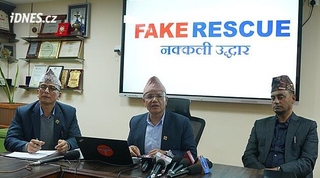 Průvodci na Mount Everestu kvůli pojistným podvodům trávili horolezce