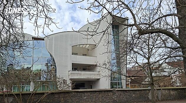 ČSOB'un Pardubice merkezindeki eski ofisleri apartman dairesine dönüştürülecek