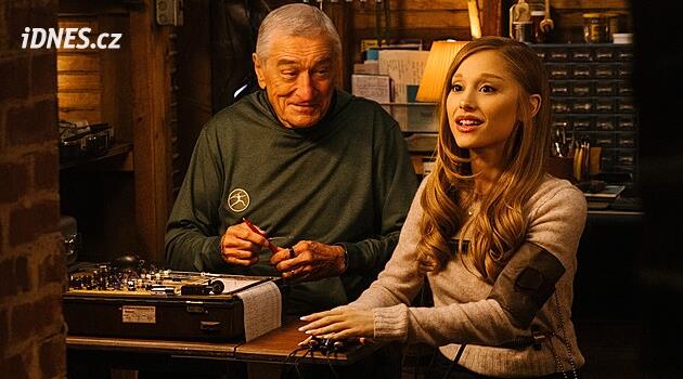 Tüm fotoğrafçılar düzenbaz: Robert De Niro devam filminde geri dönüyor Fotoğrafçı bir düzenbaz