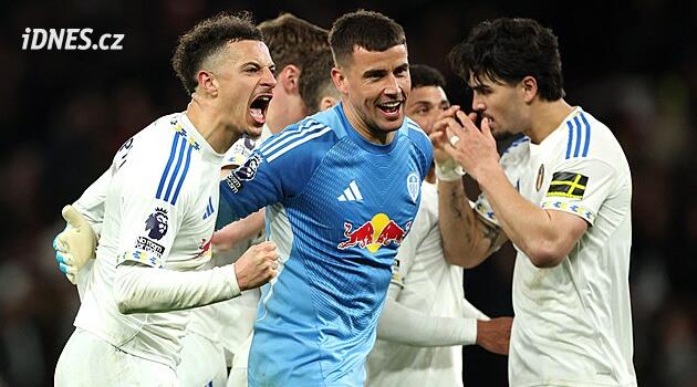 PL: Manchester United duraklama süresinde Leeds'e düştü