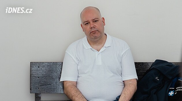 Soud znovu řeší pobodání raperů kopím. Nutná obrana, hájí se obžalovaný