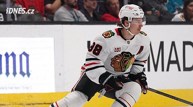 Bedard Chicago'da kalacak ve NHL'de en çok maaş alan hokey oyuncuları arasında yer alacak.