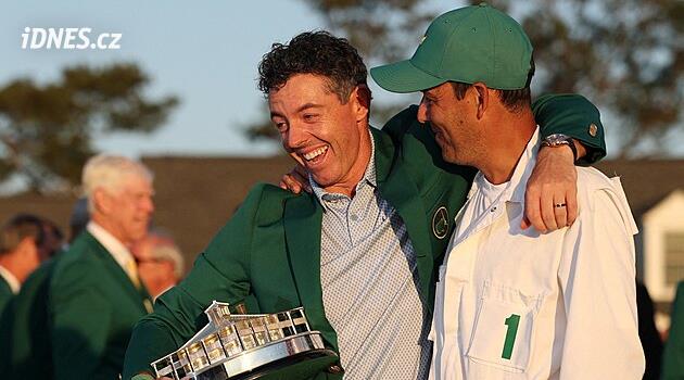 McIlroy Masters unvanını savundu. Tarihte sadece dördüncü golfçü olarak