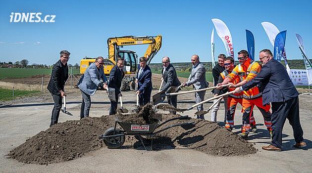 Jičín'de Hořice ve Úlibice arasındaki D35'in inşaatı başladı