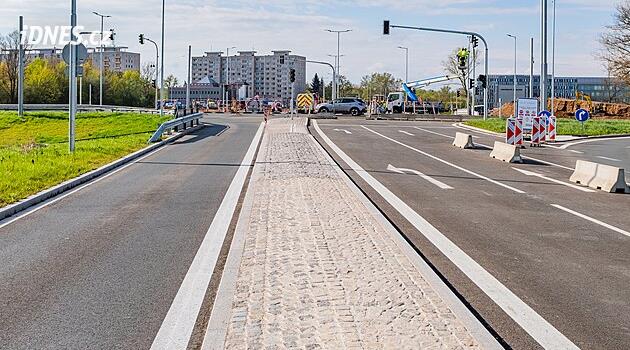 27 Nisan gecesi Hradec Králové'deki Mileta kavşağı onarımların ardından açılacak