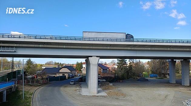 „Tady jde o zdraví, snižte rychlost.“ Přerov bojuje proti hluku z D1, vsází na měření