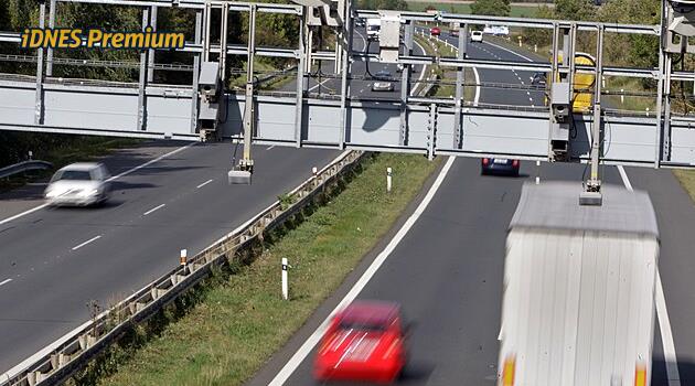 Mýto v mobilu. Ministr dopravy chystá změnu pro kamiony, resort tlačí čas