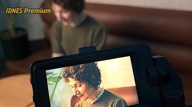 KOMENTÁŘ: Chcípni! Ale kdo to Issové a Langmajerovi „statečně“ poví z očí do očí?