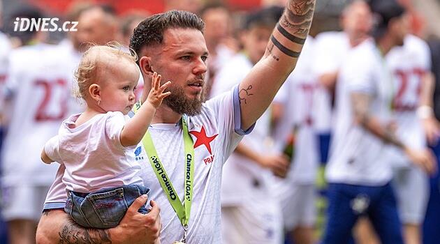 Futbol Slavia yaz antrenmanlarına Kušej ve Bužek olmadan başladı