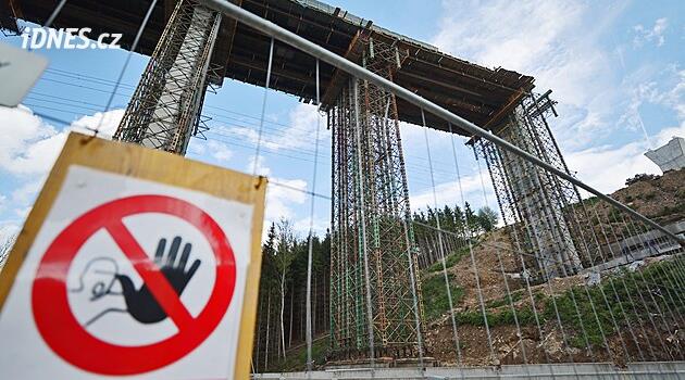 Brtnice yakınındaki dev köprünün betonlama işi planlanandan önce tamamlandı