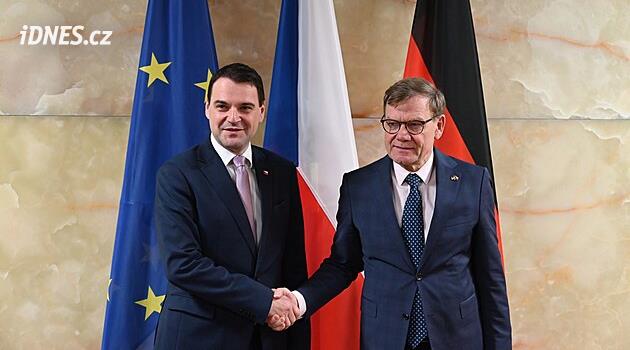 Česko si nedokáže představit, že by se vzdalo práva veta v EU, řekl v Berlíně Macinka