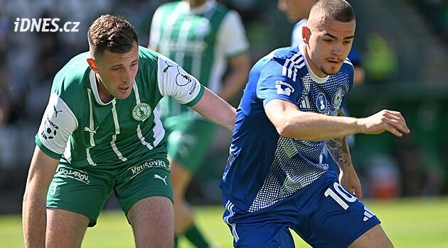 Sigma Olomouc po historické sezoně míří do play off: bohatství, chaos a vyhazov trenéra — image 1