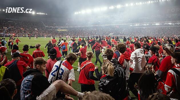 KOMENTÁŘ: Slavia? Postavme se proti vlně „všechno je blbě“, píše místostarosta