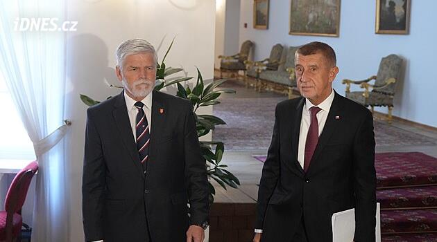Schůzka k summitu NATO? Babiš napsal Pavlovi, proč je zbytečná