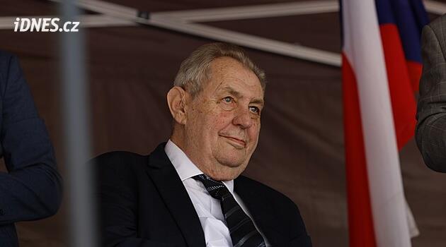 Zeman neuspěl se stížností na ÚVN. Nesouhlasil, jak informovala o jeho zdraví